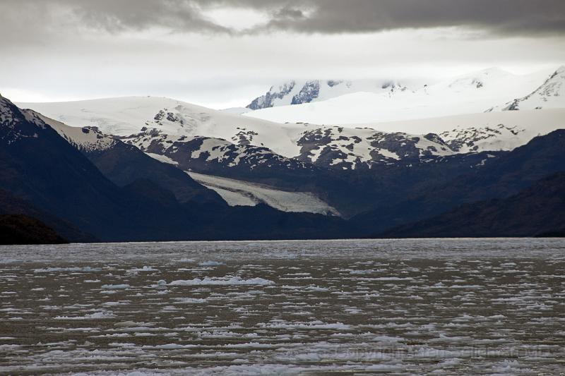 20071215 165728D2X c 4100x2700.jpg - Cruising Chilean Fjords